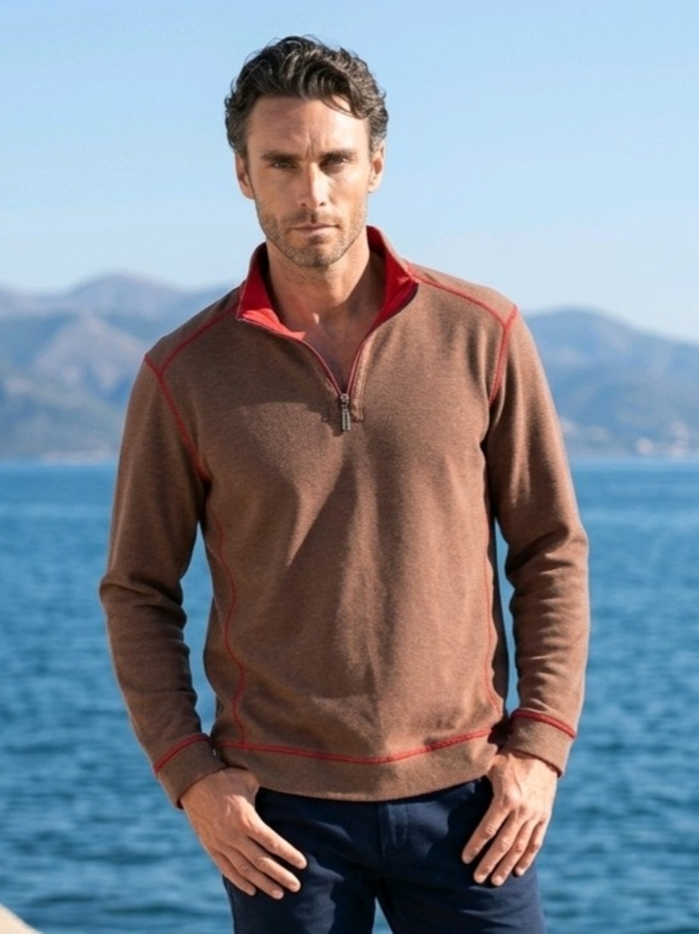 Tommy Bahama Men's Flipsider Pro 1/2-Zip Pullover In a Brown and Red XL 2 in 1